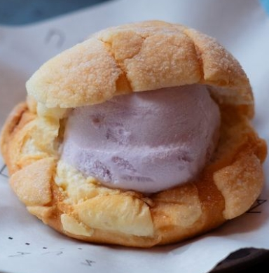 Ice Melonbun